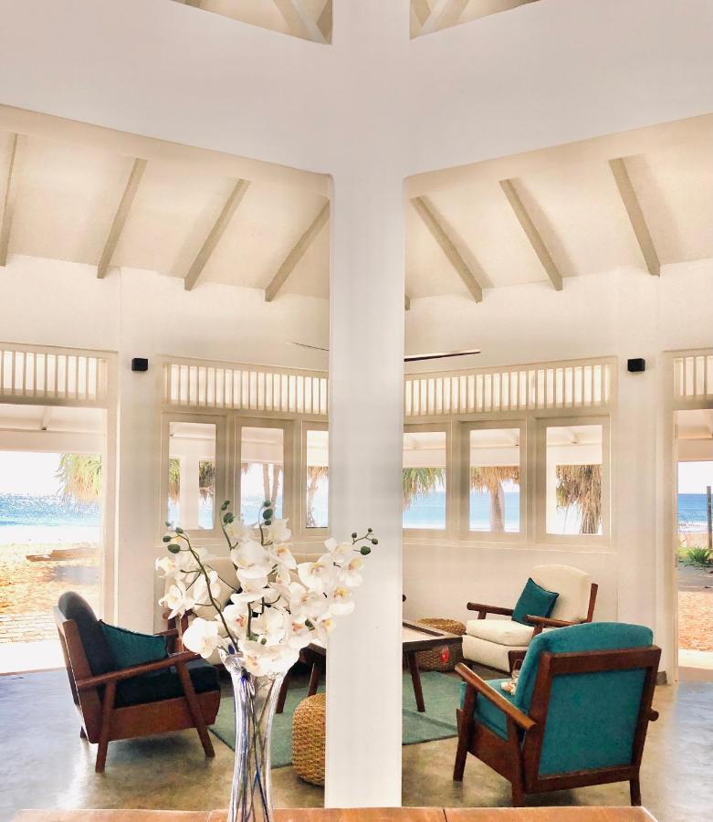 Moon Isle Beach Bungalow Nilaveli Zewnętrze zdjęcie